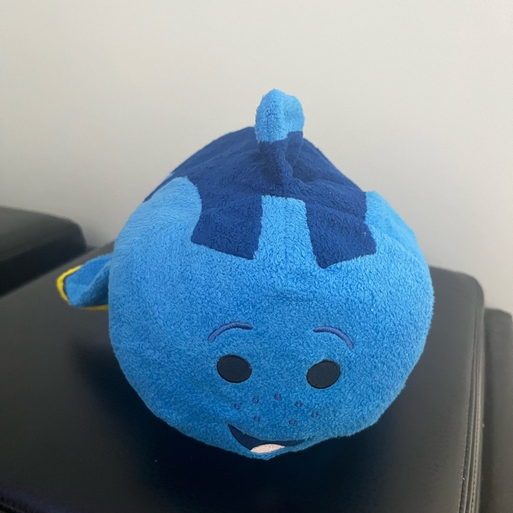 Large Dory Disney tsum tsum